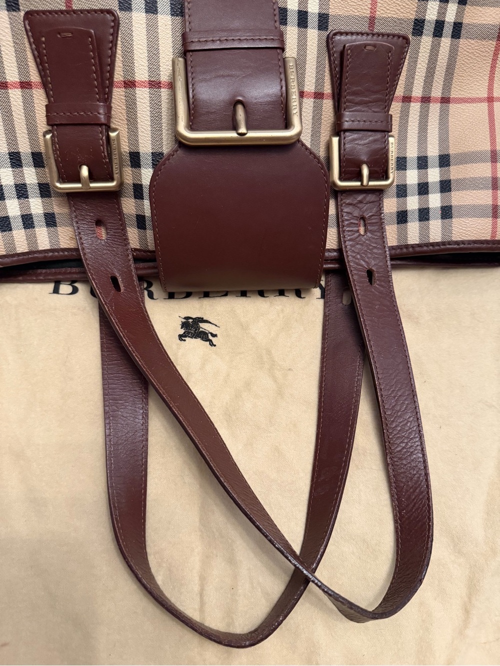 Authentic Burberry Haymarket Shoulder Bag - Picture 14 of 16